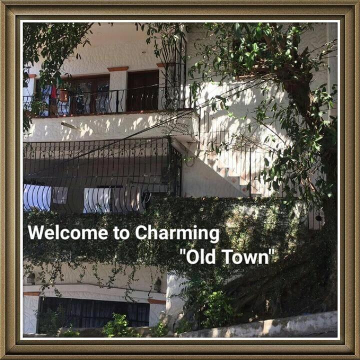 Newly Renovated B2 With Patio Sleeps 2 *